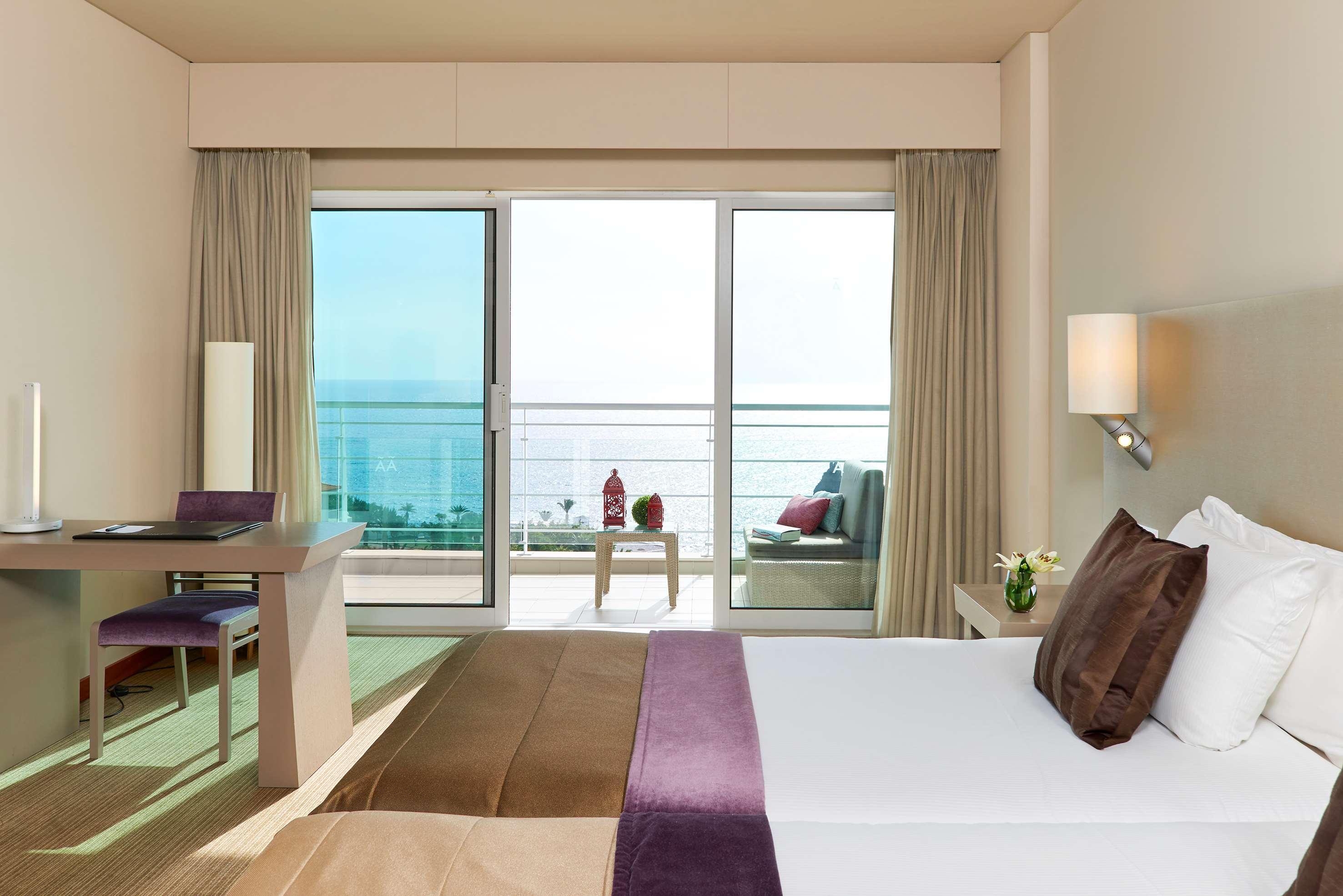 Hotel Meliã Madeira Mare 5*