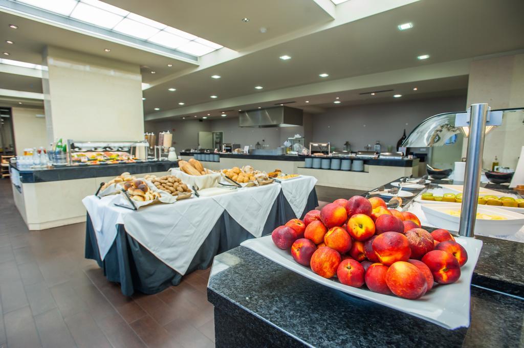 Meliã Madeira Mare Hotel 5*